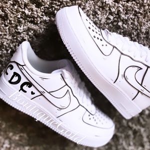 Personalized graffiti Nike Air Force 1 CUSTOMS